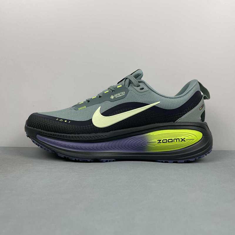 R Nike Zoom Vomero 18 GTX HQ7001-300 39 40 40 5 41 42 42 5 43 44 44 5 45